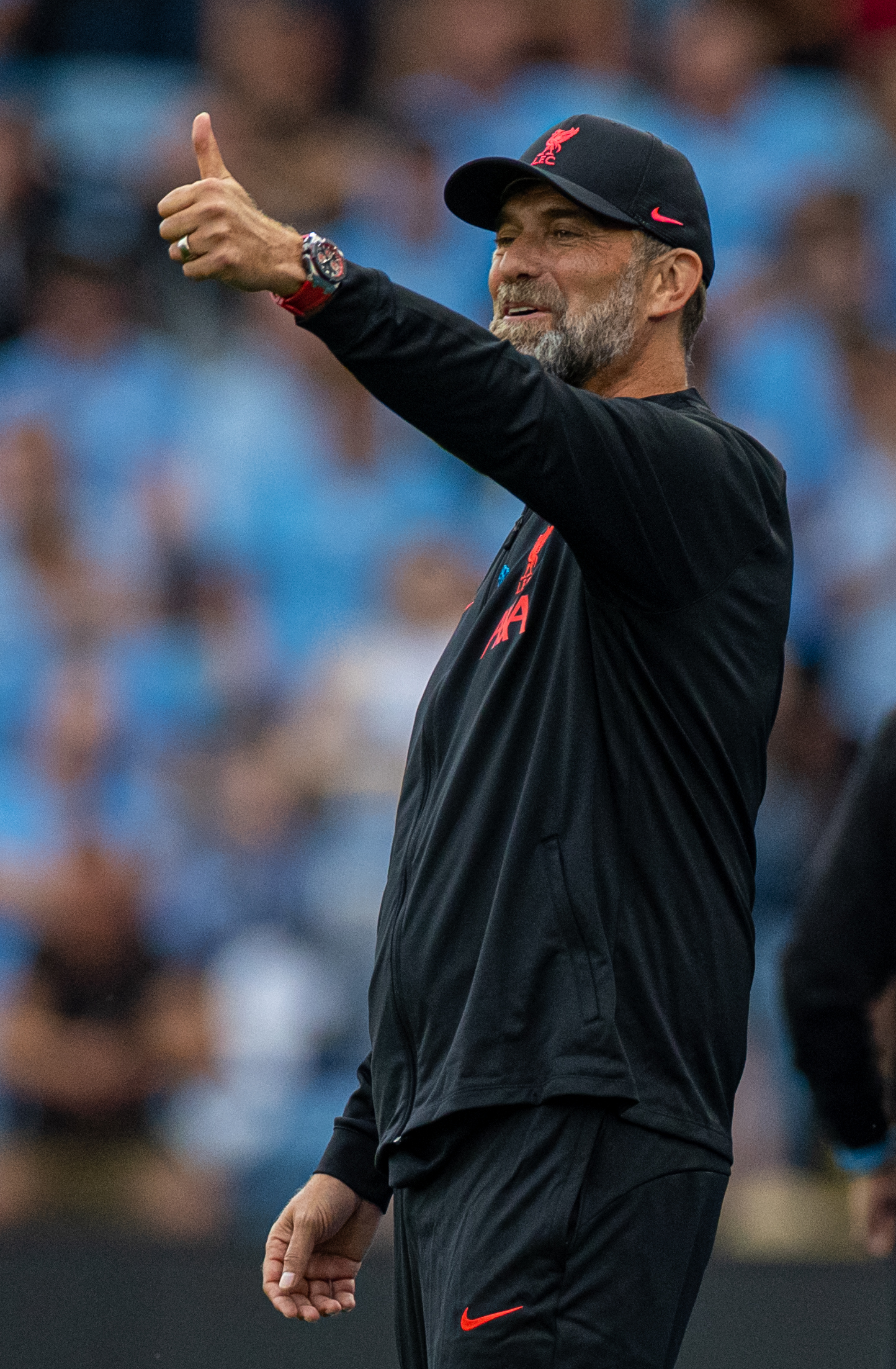 冲刺阶段利物浦调整名单以备社区盾，伤情更新环节打磨，引发热议，高层口径保持一致(利物浦传控还是反击)-9游游戏中心